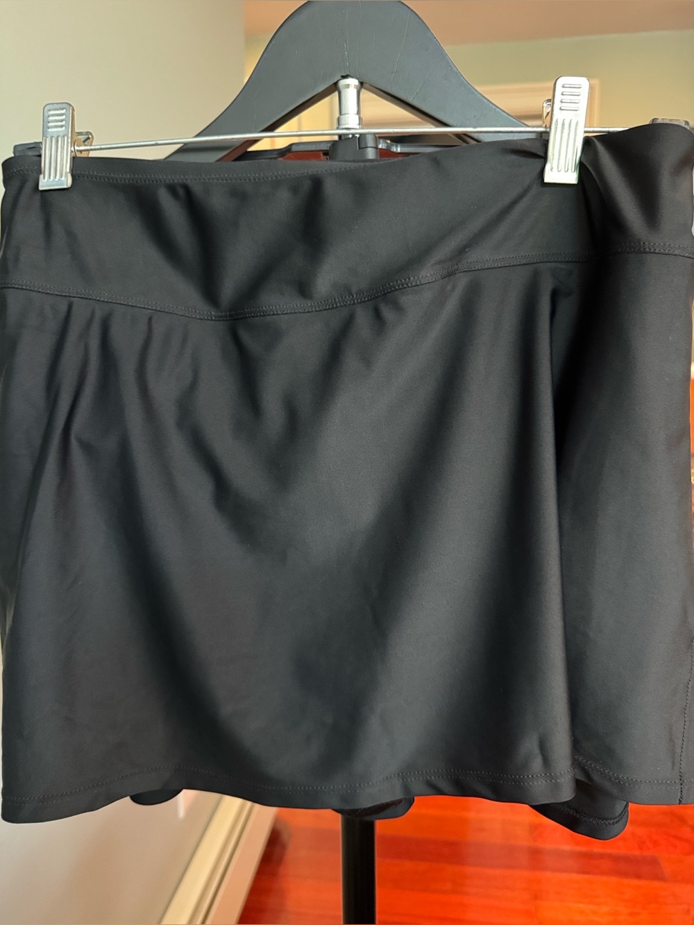 Kona Sol Black swim skirt  Wide Waistband front side split Size 2X 20-22 EUC
